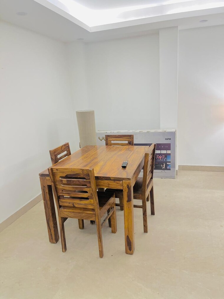 Gym, gold-souk-mall 1 Bedroom 161 Sq.Ft. Apartment In Sector 43 Gurgaon 10081153