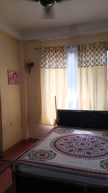 Bedroom in 1 BHK Builder Floor at Six Mile – for Rent