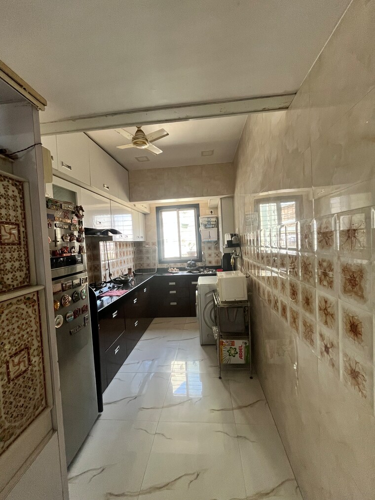 Kitchen, mira road 2 Bedroom 550 Sq.Ft. Apartment In Mira Road Thane 10081135
