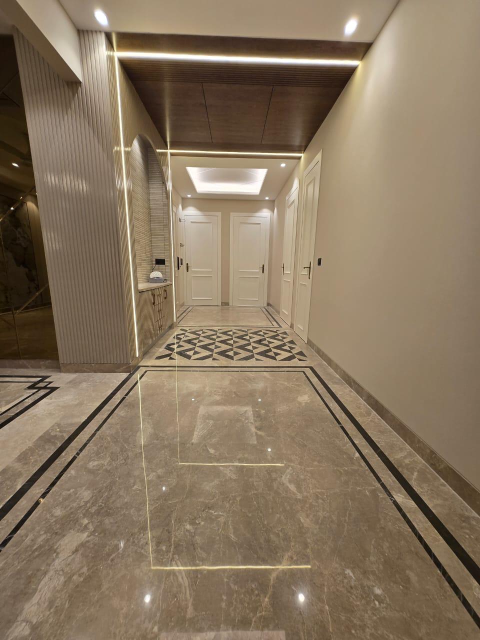 3 BHK Builder Floor For Sale in Central Park Flower Valley