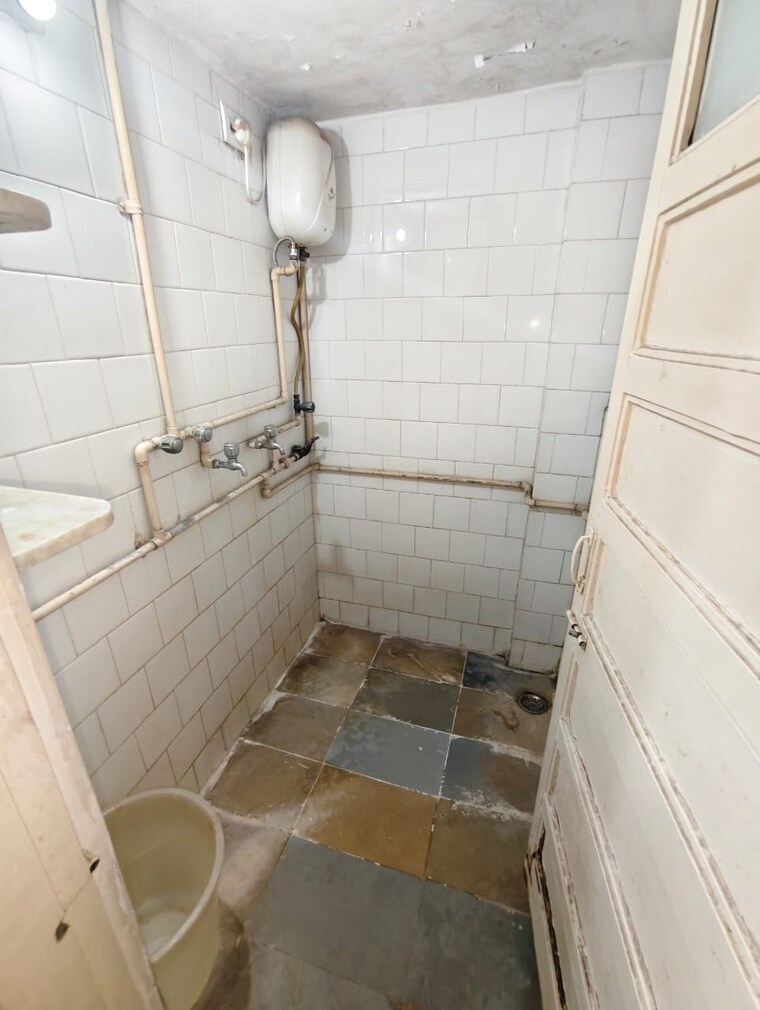 Bathroom, vrindavan-chs-thane-west 2 Bedroom 650 Sq.Ft. Apartment In Vrindavan Society Thane 10081286