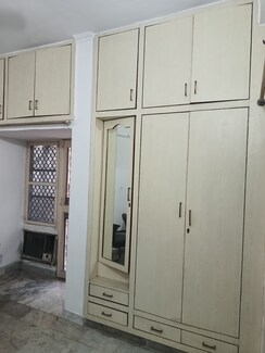 2 BHK Apartment For Rent in Shipra Suncity