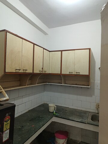 Staircase in 2 BHK Apartment at Shipra Suncity, Vaibhav Khand – for Rent