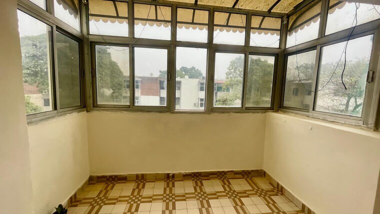 undefined, sector 44 2 Bedroom 800 Sq.Ft. Apartment In Sector 44 Chandigarh 10081293