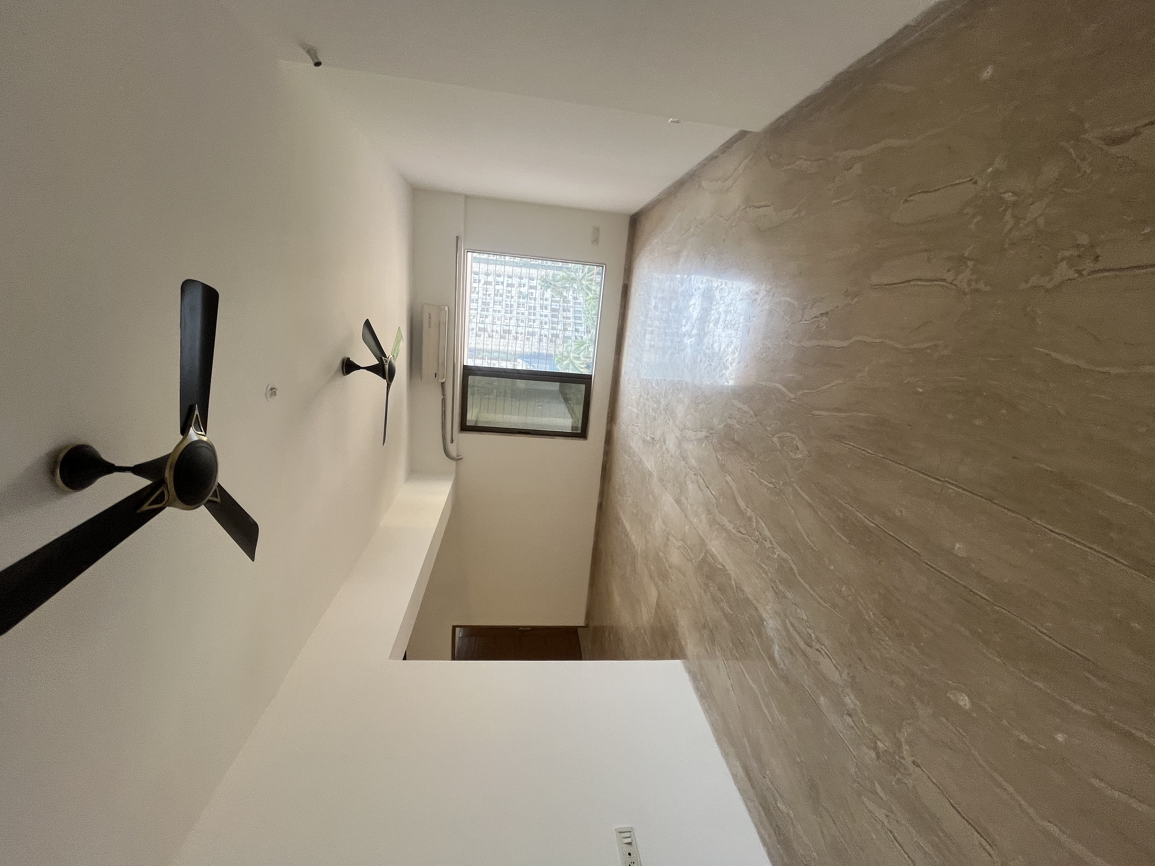 3 BHK + Extra Room Apartment For Rent in Thakur Jewel Tower