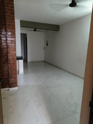 Room in 2 BHK Apartment at Sohna – for Rent