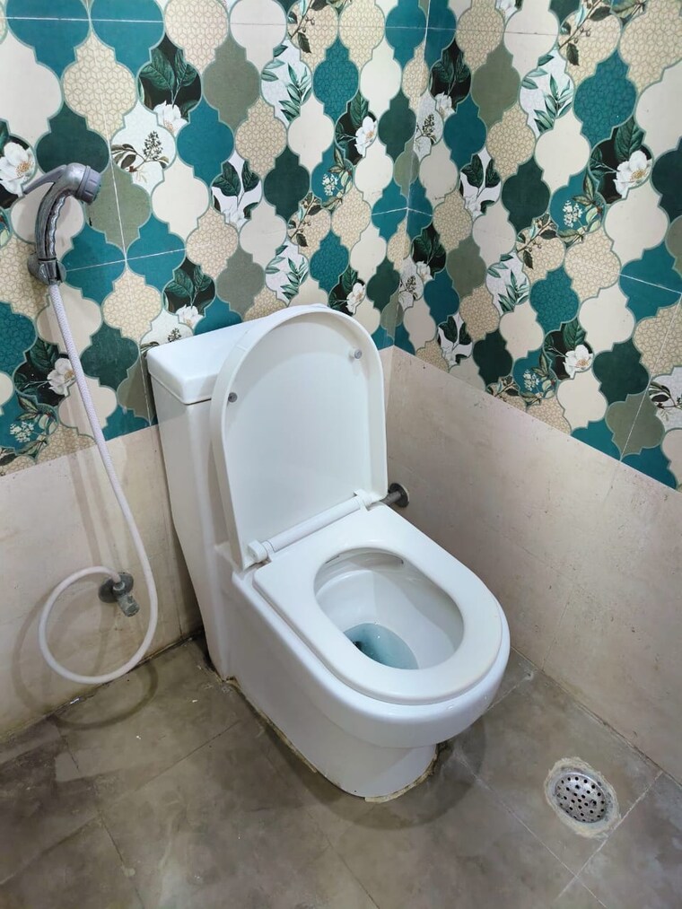 Bathroom, sohna 2 Bedroom 849 Sq.Ft. Apartment In Sohna Gurgaon 10081388