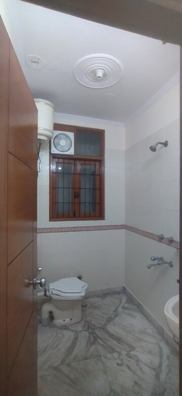 Bathroom in 2 BHK Builder Floor at Khirki Extension – for Rent