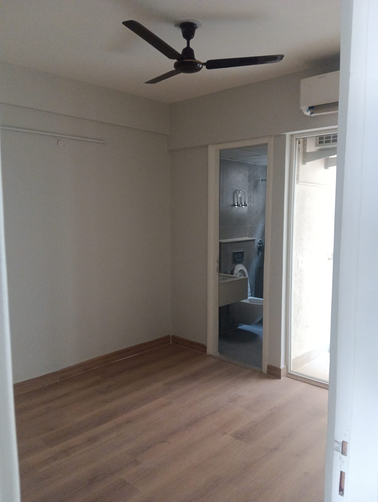 2 BHK + Study Room Builder Floor For Sale in Signature Global City 92