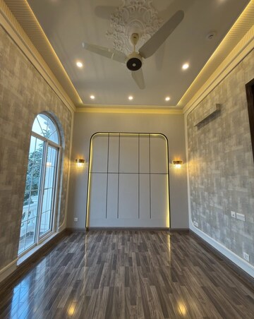 Building Lobby in 3 BHK Villa at Electronic City Phase ii – for Sale