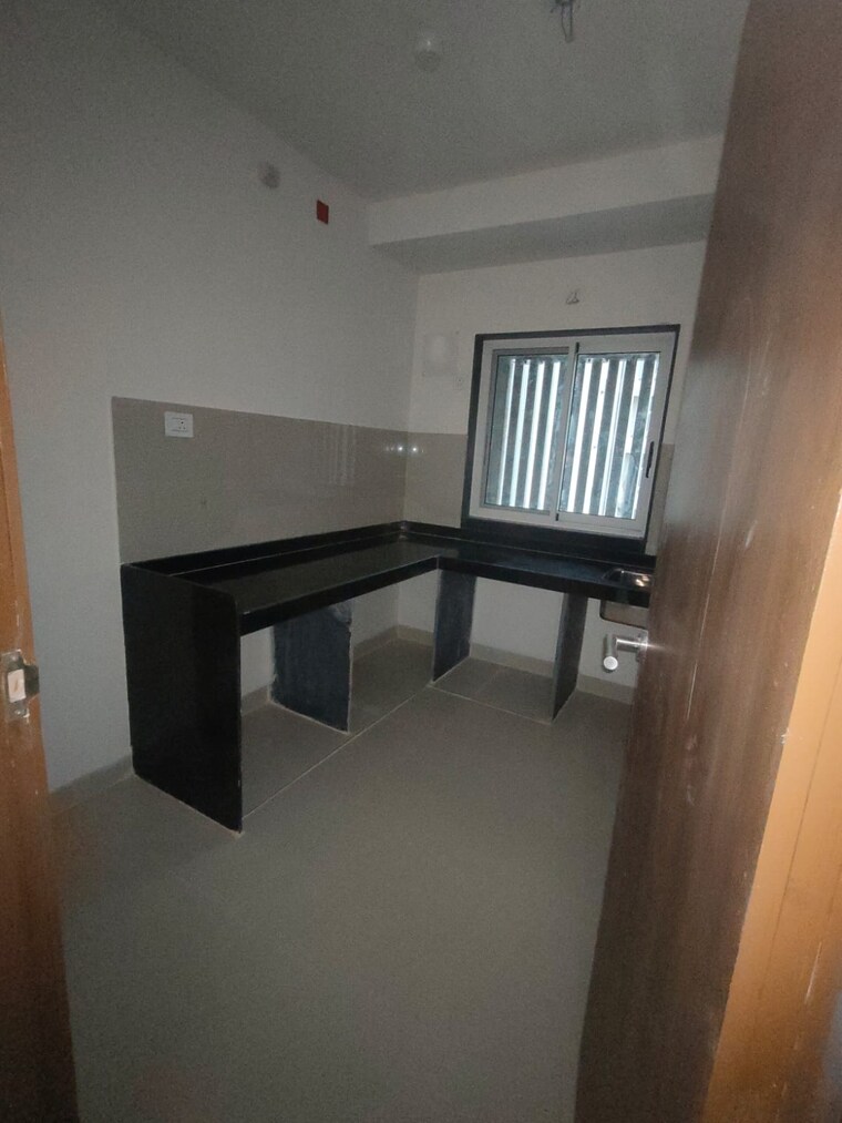 Kitchen, cosmos-aura 2 Bedroom 550 Sq.Ft. Apartment In Worli Mumbai 10081652