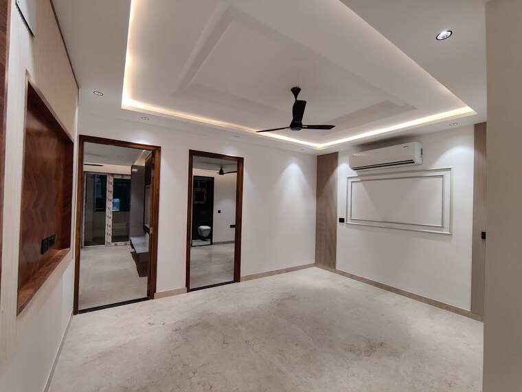 Room, green fields colony 4 Bedroom 2450 Sq.Ft. Builder Floor In Green Fields Colony Faridabad 10081605