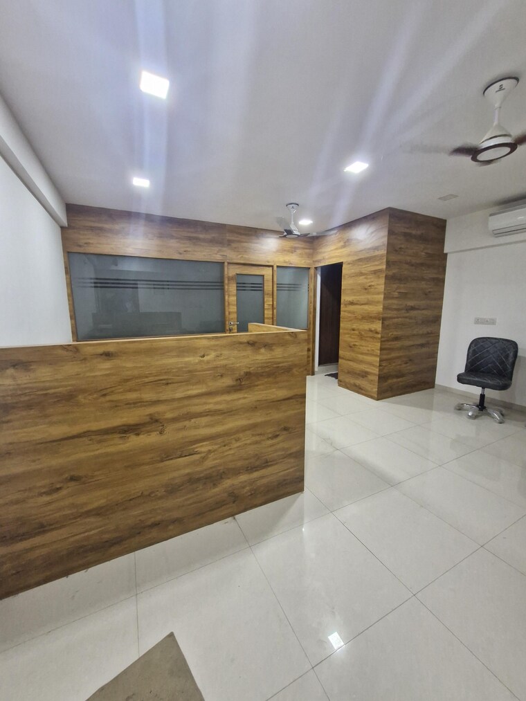 Living Room, sola Commercial Office Space 750 Sq.Ft. In Sola Ahmedabad 10081674