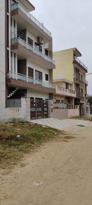  Plot – Exterior View View at Mullanpur - for Sale