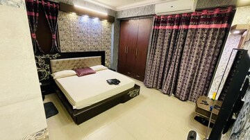 Bedroom in 3 BHK Apartment at Apex The Florus, Vasundhara Sector 16 – for Sale