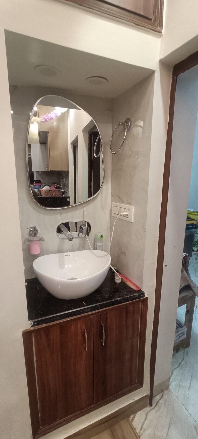 Bathroom, rohini sector 8 2 Bedroom 1000 Sq.Ft. Apartment In Rohini Sector 8 Delhi 10081781