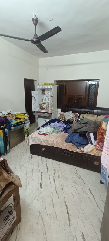 Bedroom in 2 BHK Apartment at Rohini Sector 8 – for Rent