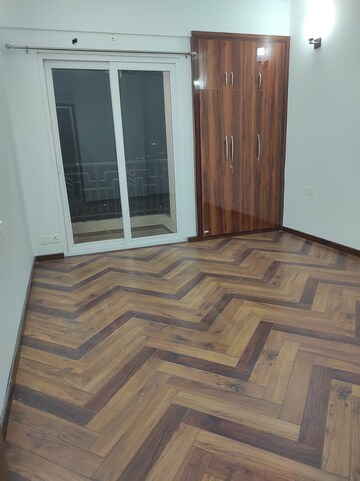 3 BHK Apartment For Rent in Samridhi Luxuriya Avenue, Sector 150