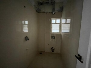 Bathroom in 2 BHK Apartment at Majestic Fortune, Jp Nagar – for Sale