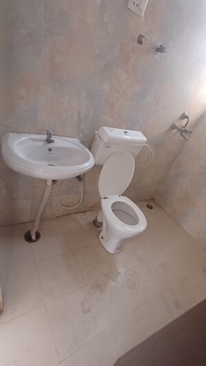 Bathroom in 2 BHK Apartment at Sector 36 – for Rent