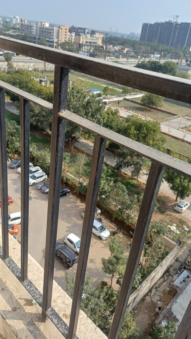 Balcony, sector 36 2 Bedroom 583 Sq.Ft. Apartment In Sector 36 Gurgaon 10081856