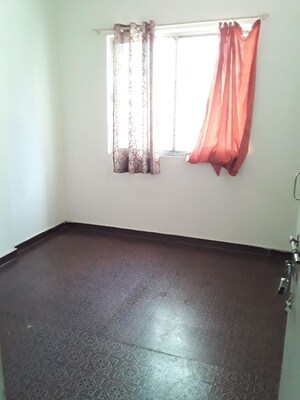 Room in 2 BHK Apartment at Niranjan Complex, Pashan – for Rent