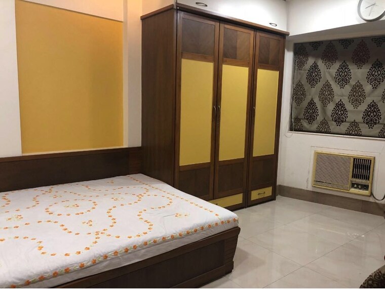 Bedroom, royal-classic-co-op-society 3 Bedroom 1550 Sq.Ft. Apartment In Andheri West Mumbai 10081874