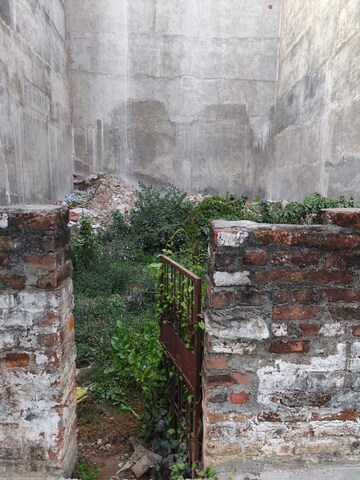 Plot Area in  Plot at Gomti Nagar – for Sale