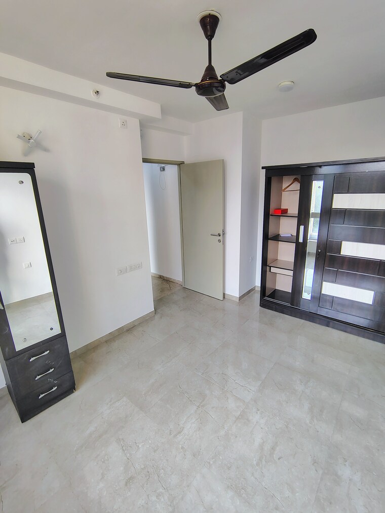Room, hiranandani-the-walk-ventana-a-b 1 Bedroom 419 Sq.Ft. Apartment In Ghodbunder Road Thane 10081907