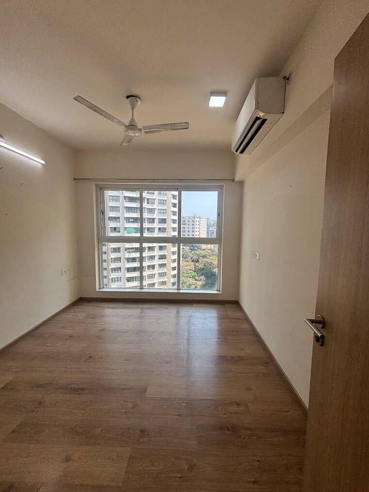 Master Bedroom, l-t-emerald-isle 2 Bedroom 780 Sq.Ft. Apartment In Powai Mumbai 10081883