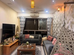 2 BHK Apartment For Rent in The Wadhwa The Address