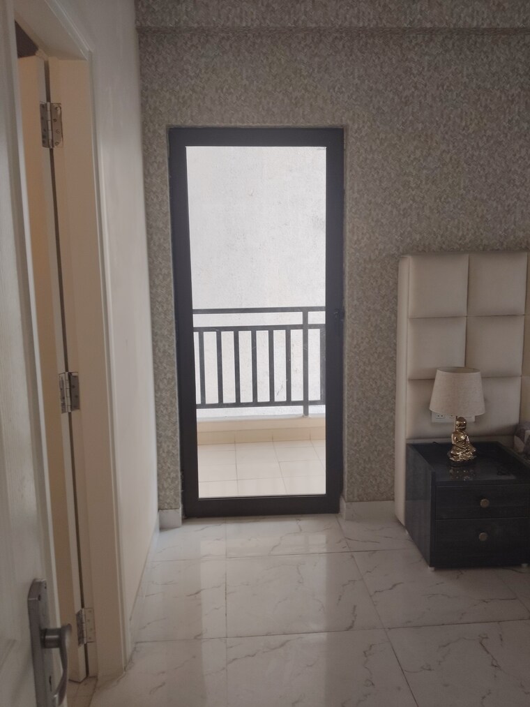 Room, the-golden-gate 3.5 Bedroom 1793 Sq.Ft. Apartment In Mahurali Ghaziabad 10081921