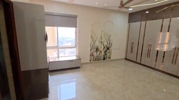 Room in 3 BHK Apartment at Aurobindo Kohinoor, Serilingampally – for Rent