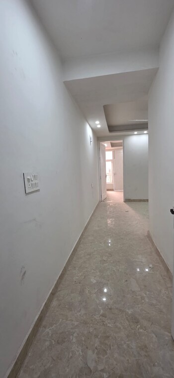 2 BHK Builder Floor for Rent in Saket, Delhi
