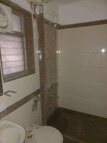 1 BHK Flat for Rent in Vasant Vihar, Thane