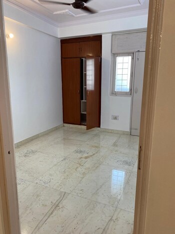 3 BHK Builder Floor for Sale in Indrapuram, Ghaziabad