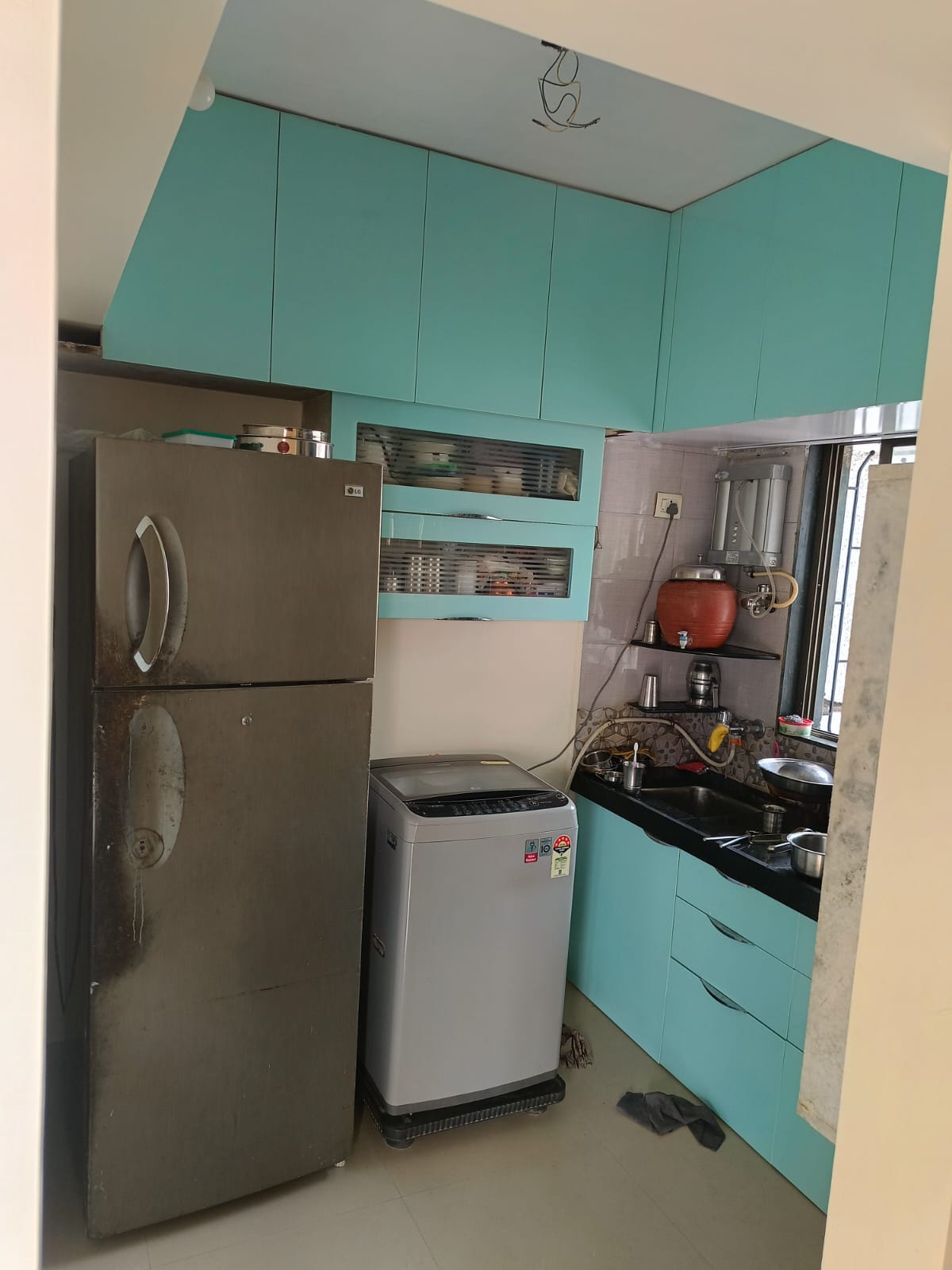 1 BHK Apartment For Sale in Malad East