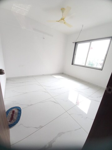 Room in 2 BHK Apartment at Balchand Amaltas Apartments, Bavdhan – for Rent