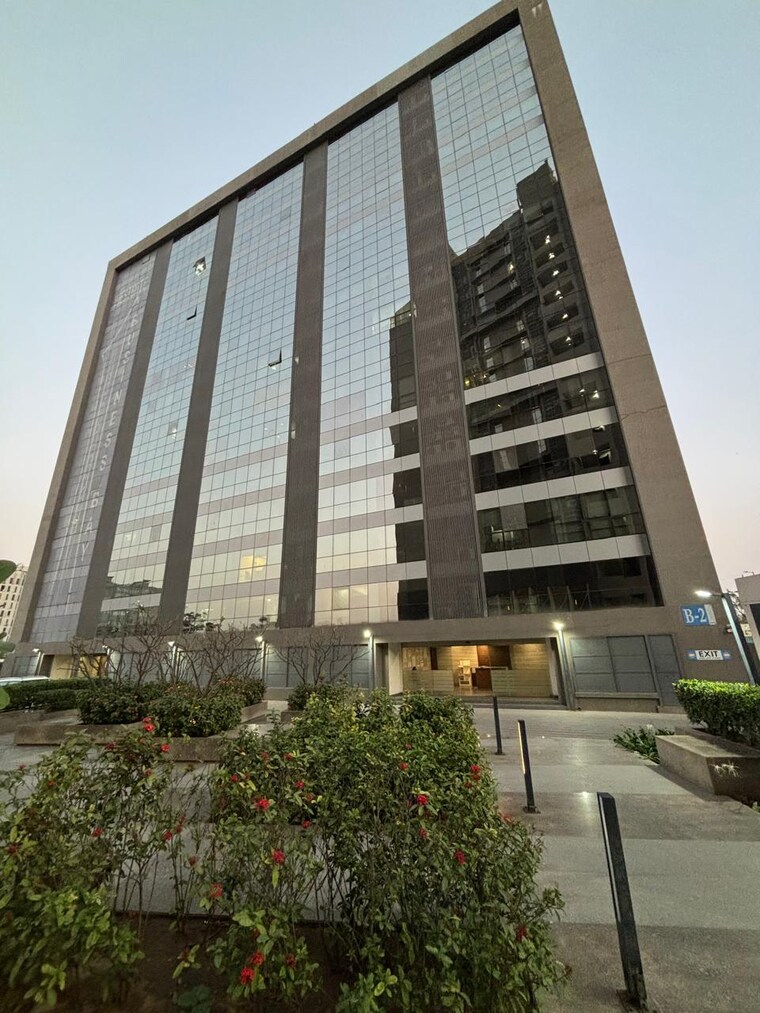 Exterior View, true-westgate-business-bay Commercial Office Space 685 Sq.Ft. In Makarba Ahmedabad 10094490