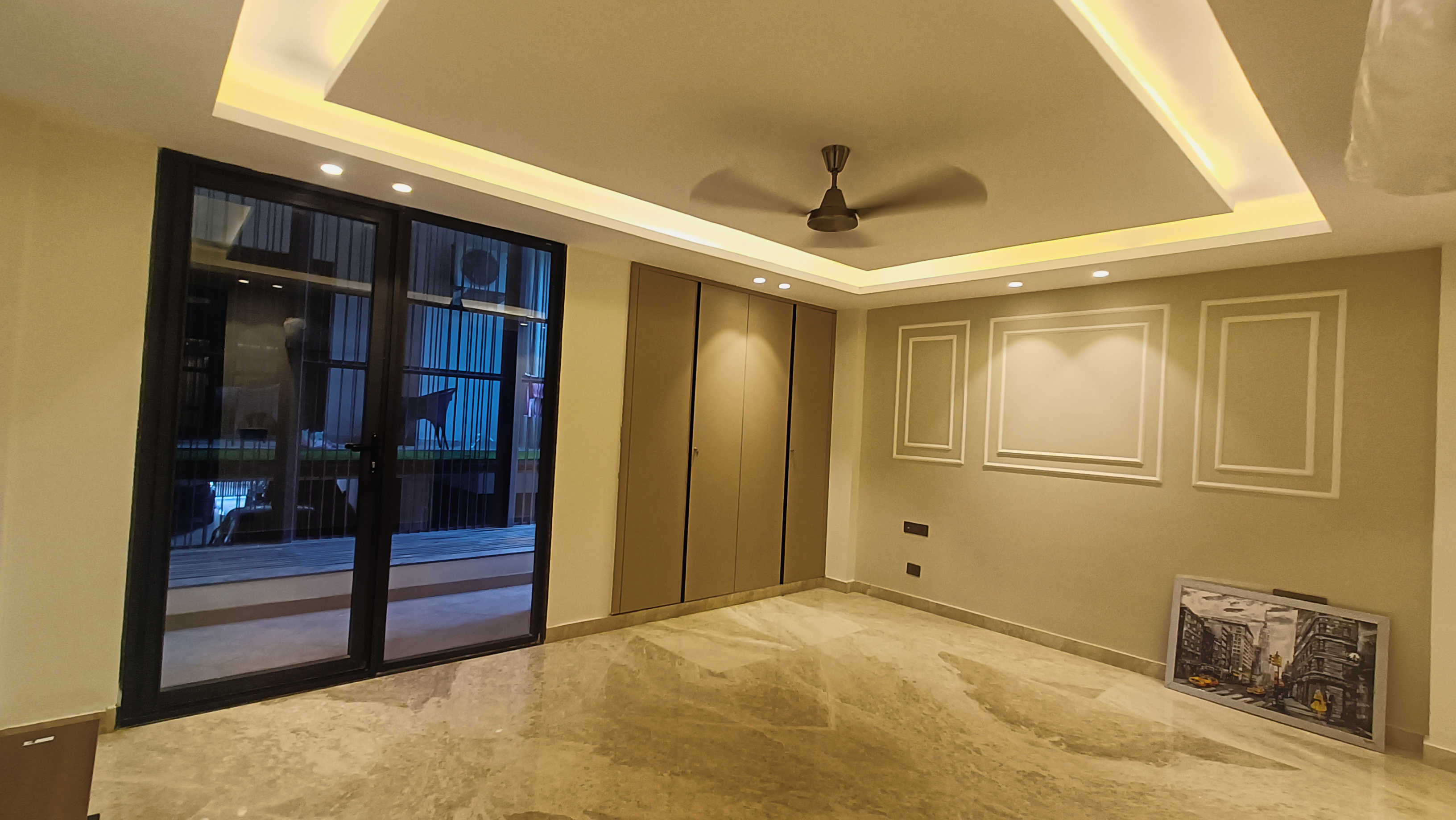 3 BHK + Servant Room Builder Floor For Sale in Unitech Greenwood City Apartment