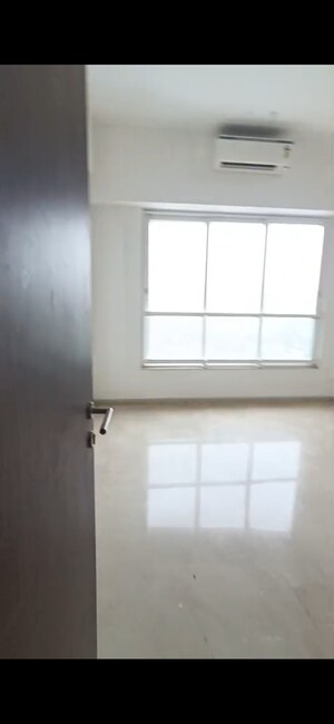 Bedroom in 3 BHK Apartment at Kalpataru Radiance, Goregaon West – for Rent