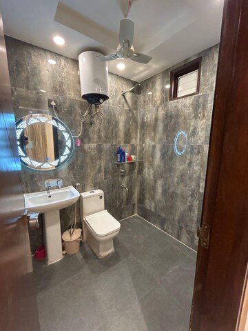 Team Area in 4 BHK Independent House at Ansal Sushant Floors, Sushant Lok ii – for Sale