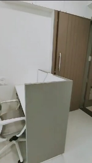 Furnished Amenities in  Office Space at Wadhwa The Gateway, Mulund West – for Rent