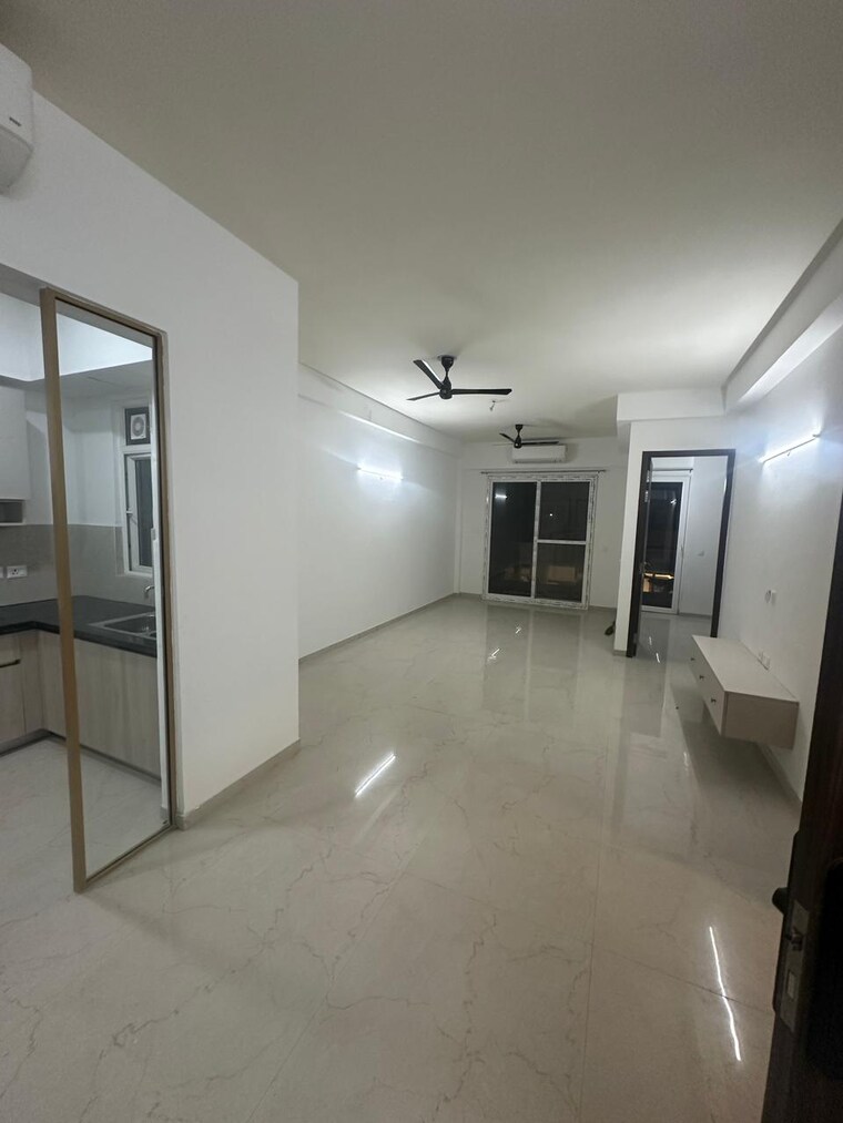 Room, smart-world-orchard 3 Bedroom 1712 Sq.Ft. Apartment In Sector 61 Gurgaon 10095069