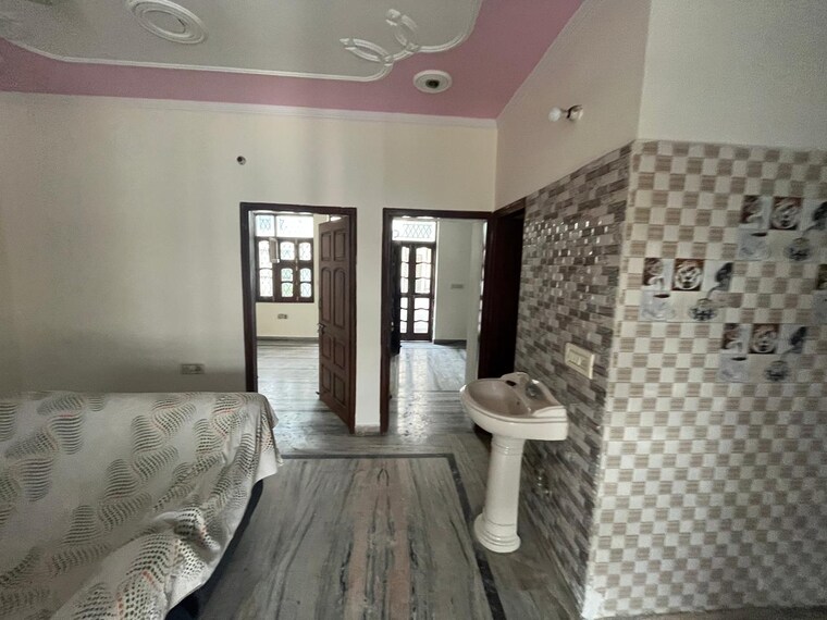 Bedroom, sector 21d 2 Bedroom 1400 Sq.Ft. Builder Floor In Sector 21d Faridabad 10095102