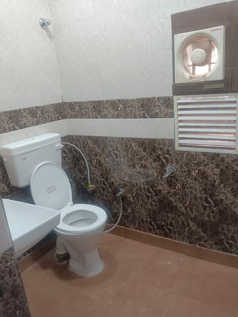 Floor Plan, kirti nagar Commercial Office Space 850 Sq.Ft. In Kirti Nagar Delhi 10095171