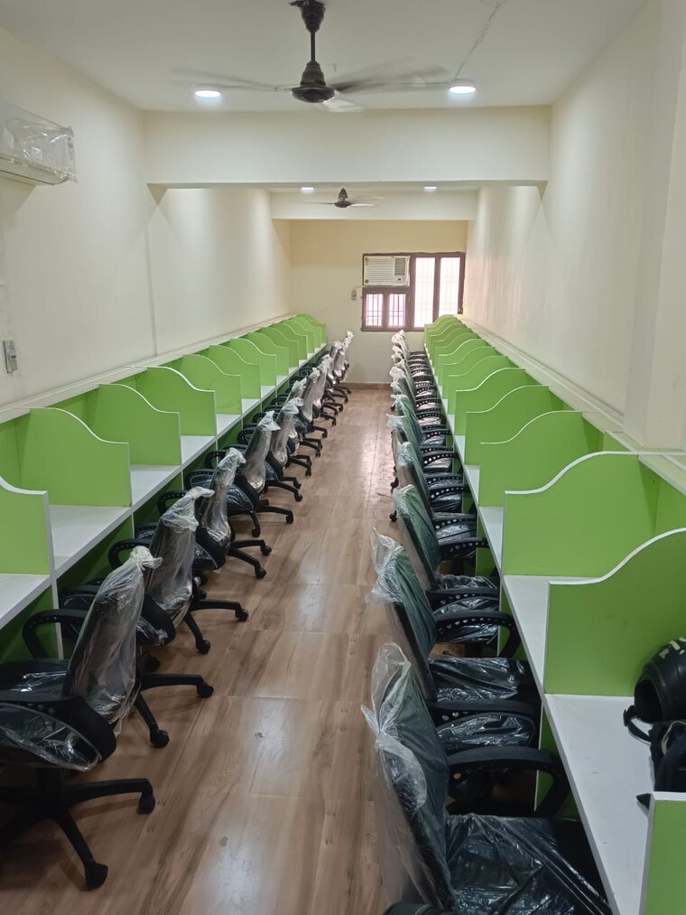Team Area, kirti nagar Commercial Office Space 800 Sq.Ft. In Kirti Nagar Delhi 10095184