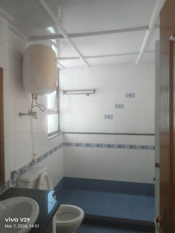 Bathroom in 3 BHK Apartment at Vipul Greens, Sector 48 – for Rent