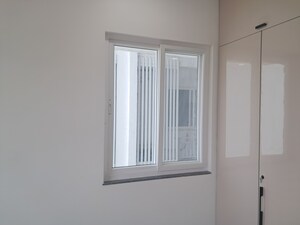 Room in 3 BHK Apartment at Jayabheri The Nirvana, Gopanpally – for Rent