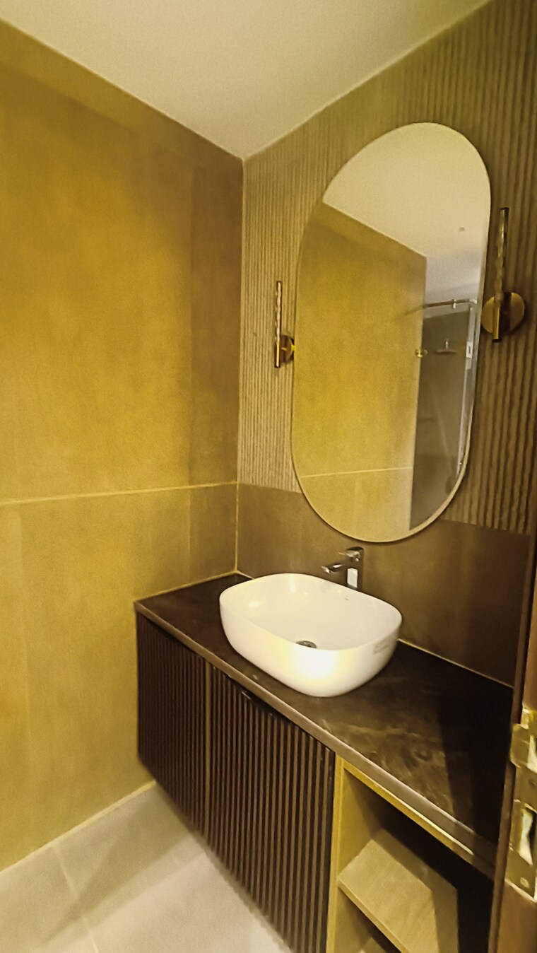 Bathroom, unitech-greenwood-city-apartment 3 Bedroom 187 Sq.Yd. Builder Floor In Sector 45 Gurgaon 10094941